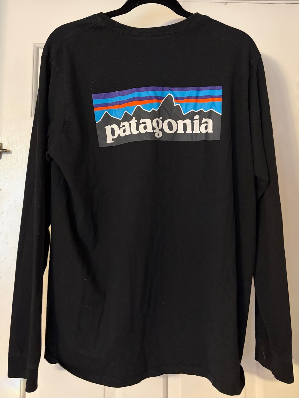 Patagonia Men’s Black Long-Sleeve Logo Shirt